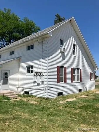 $160,000 | 440 Colorado Avenue, Stratton, CO 80836