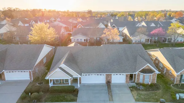 $375,000 | 646 Forest Glen Circle, Murfreesboro, TN 37128