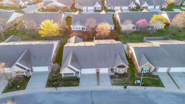 $375,000 | 646 Forest Glen Circle, Murfreesboro, TN 37128