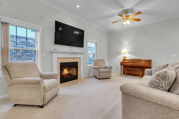 $375,000 | 646 Forest Glen Circle, Murfreesboro, TN 37128