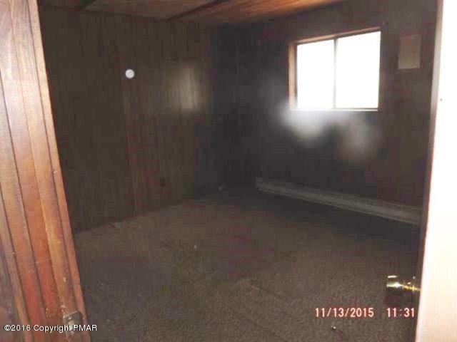 146 Timber Hill Road Henryville, PA 18332 - Photo 5 of 7 bed2