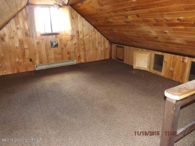 146 Timber Hill Road Henryville, PA 18332 - Photo 6 of 7 bed3