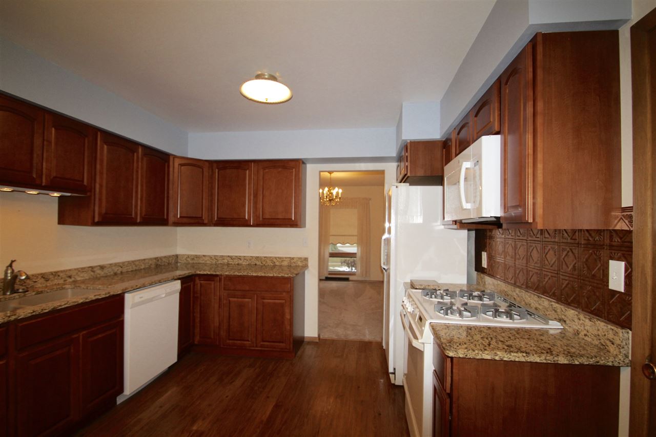 3402 Ridge Avenue Rockford, IL 61103 - Photo 4 of 17 Gallery Image 4