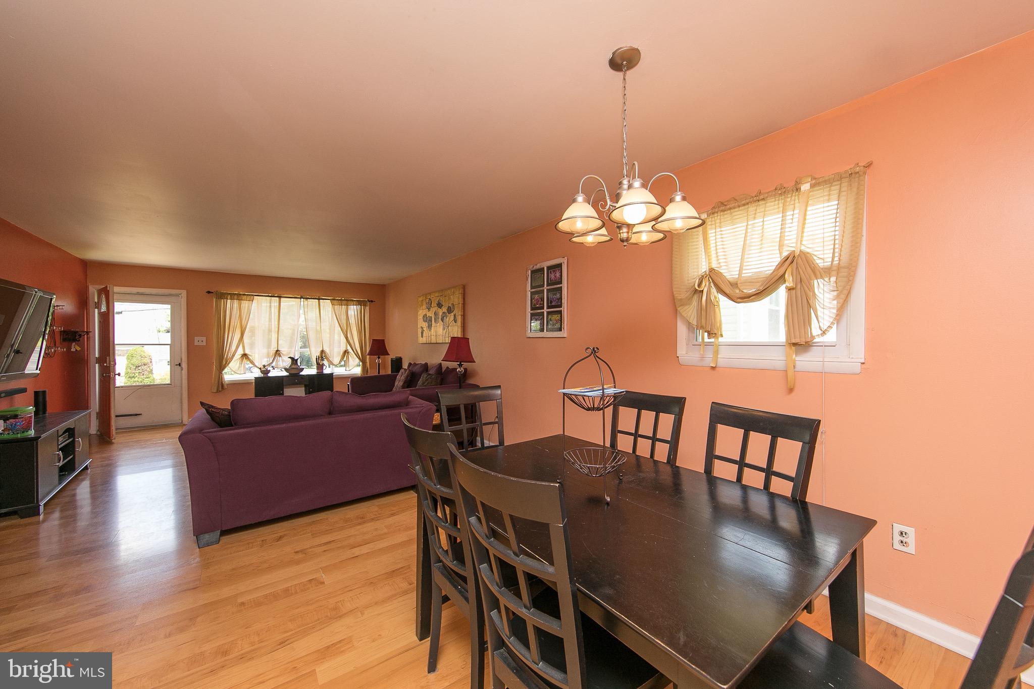 2822 Old Welsh Road Willow Grove, PA 19090 - Photo 11 of 27 Dining/Living Room