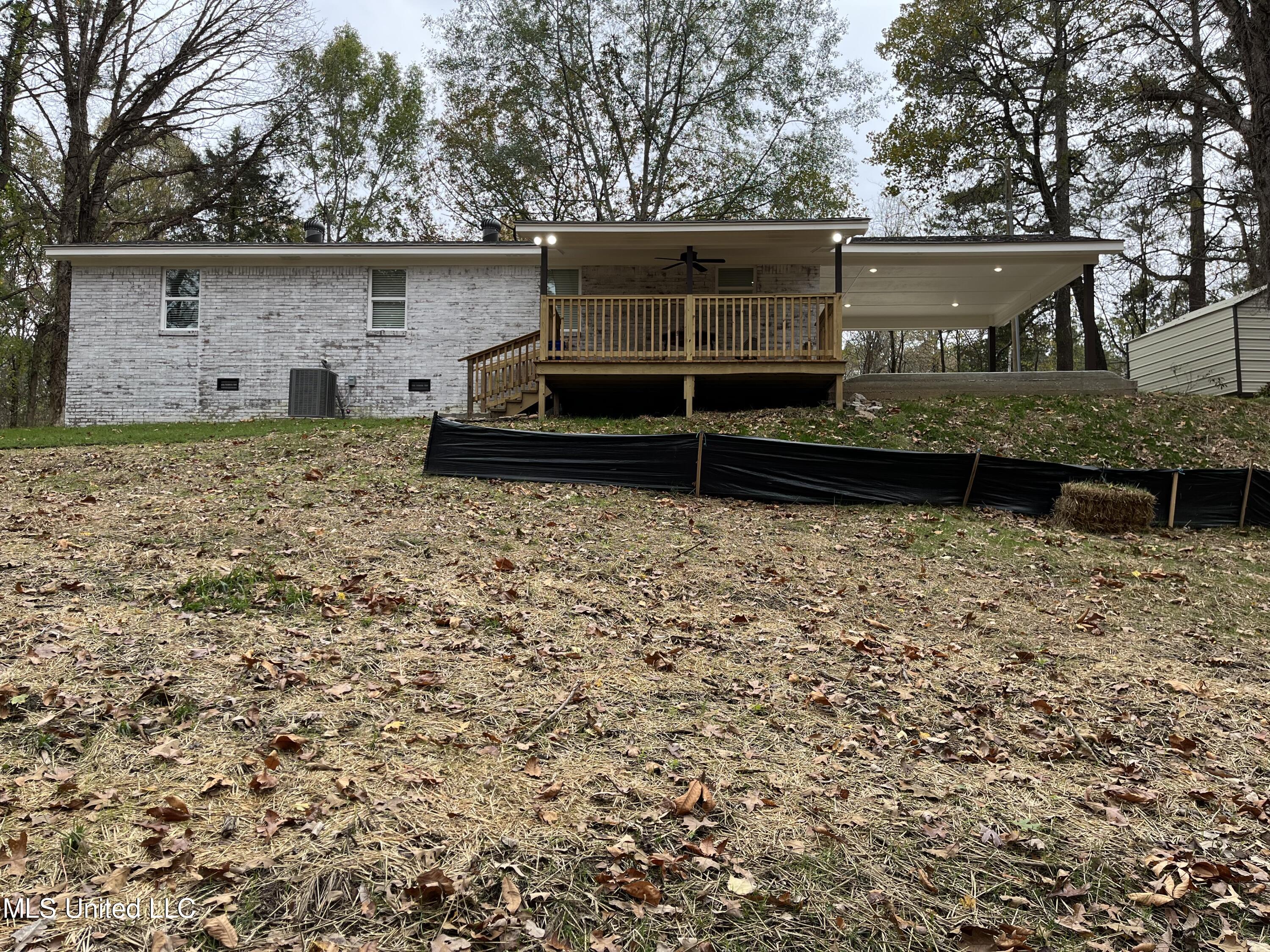 3777 Spring Port Road Sardis, MS 38666 - Photo 7 of 56 New back deck