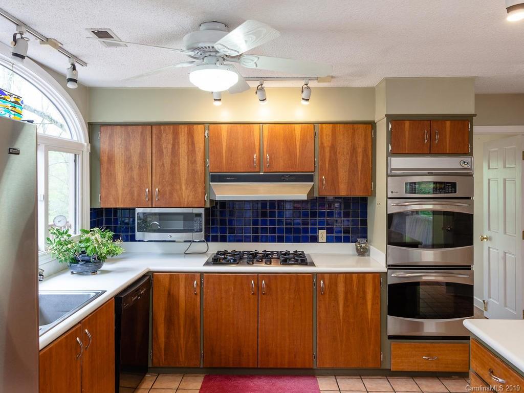 2349 Riceville Road Asheville, NC 28805 - Photo 11 of 44 Gallery Image 11