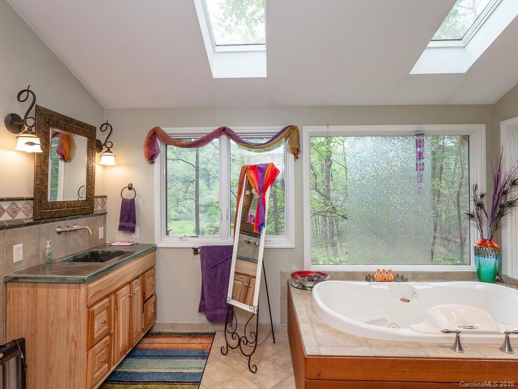 2349 Riceville Road Asheville, NC 28805 - Photo 25 of 44 Gallery Image 25