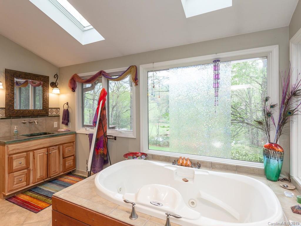 2349 Riceville Road Asheville, NC 28805 - Photo 26 of 44 Gallery Image 26