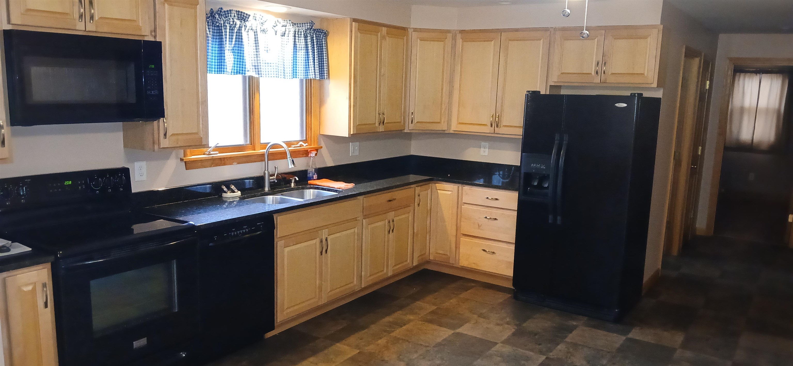 67 Ten Rod Road Rochester, NH 03867 - Photo 13 of 35