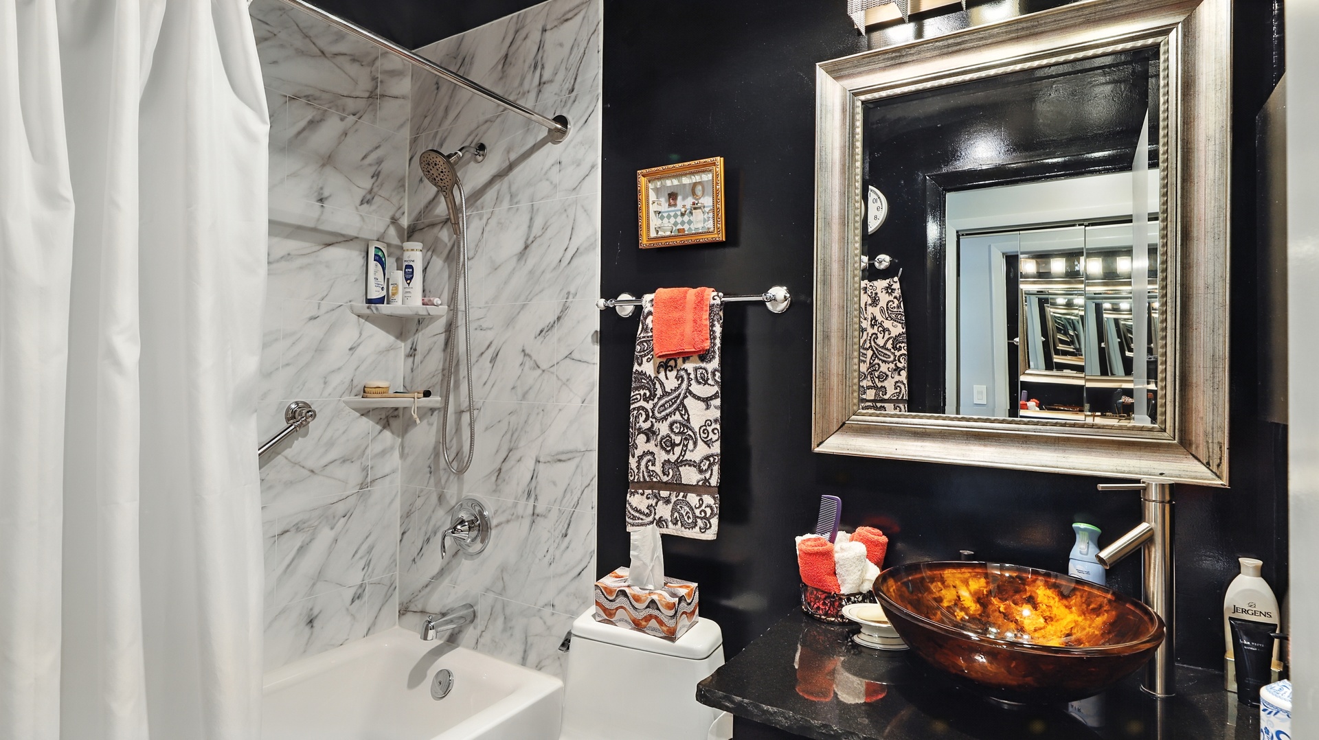 550 Greystone Lane, Unit A2 Wheeling, IL 60090 - Photo 9 of 15 a bathroom with a toilet sink and shower
