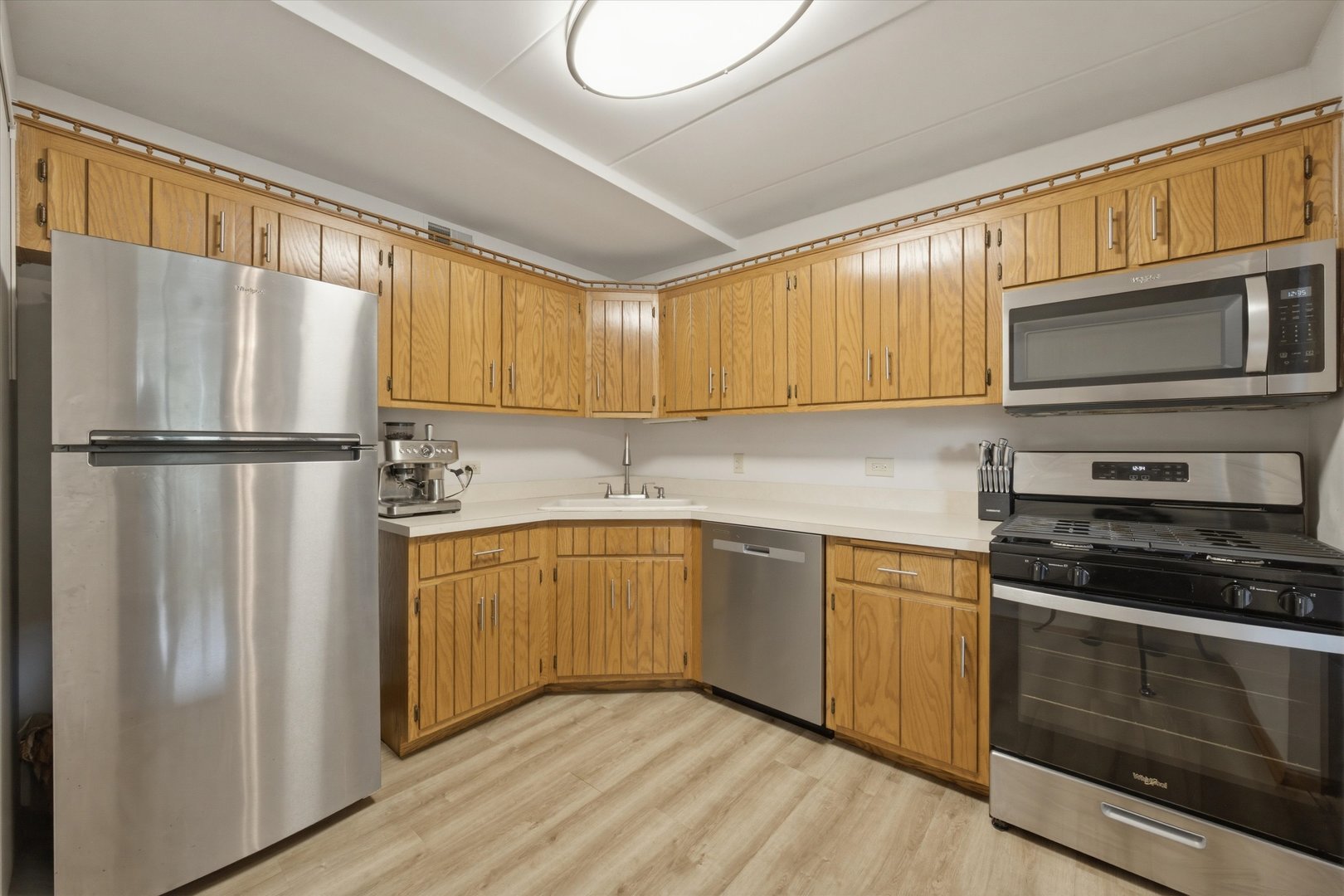 9800 Sayre Avenue, Unit 2B Chicago Ridge, IL 60415 - Photo 8 of 21