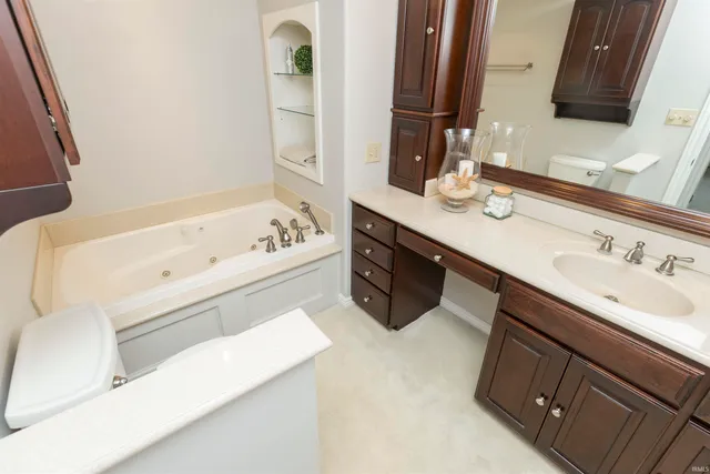 $625,000 | 22377 Madison Road, South Bend, IN 46614