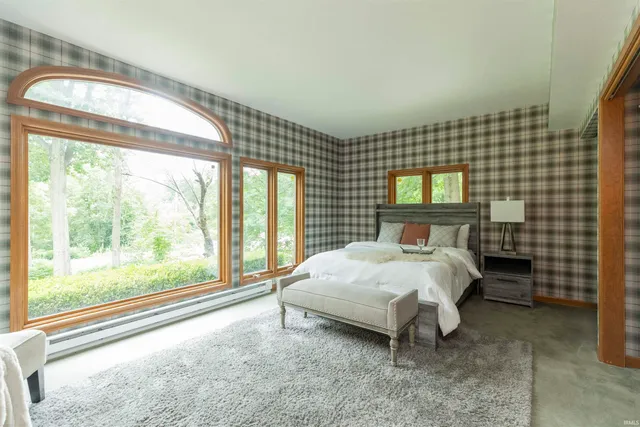 $625,000 | 22377 Madison Road, South Bend, IN 46614