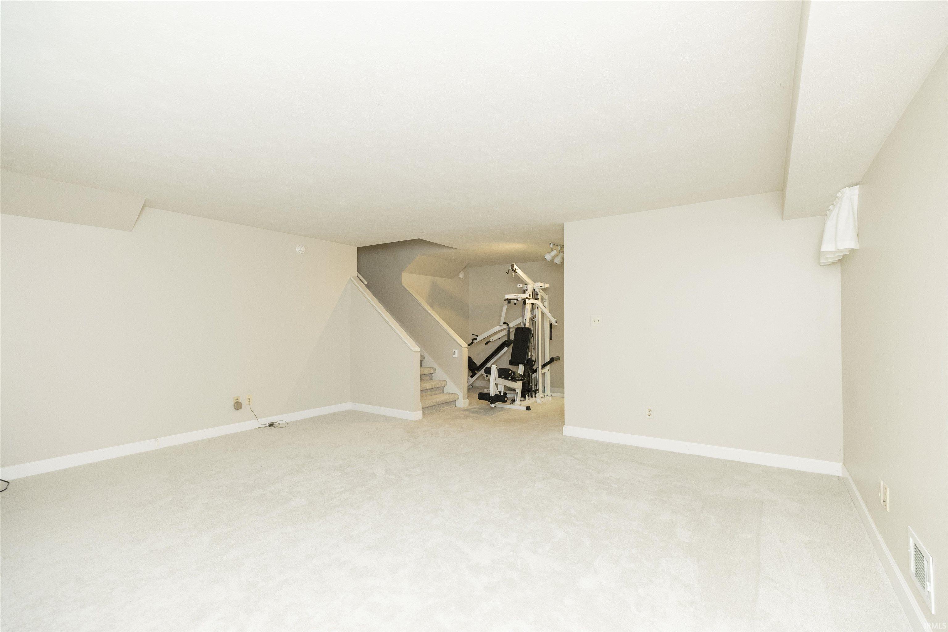 22377 Madison Road South Bend, IN 46614 - Photo 23 of 35 Gallery Image 23
