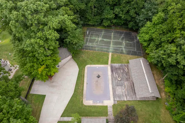 $625,000 | 22377 Madison Road, South Bend, IN 46614