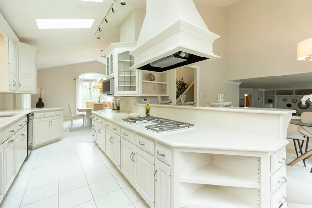 $625,000 | 22377 Madison Road, South Bend, IN 46614