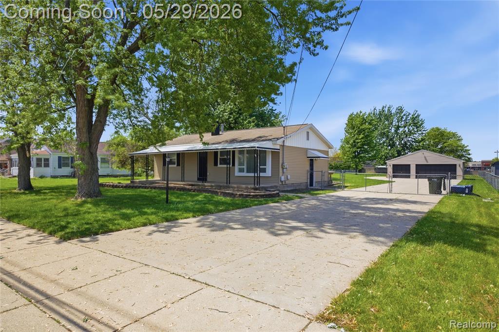 37257 Dundee Street Sterling Heights, MI 48310 - Photo 4 of 47