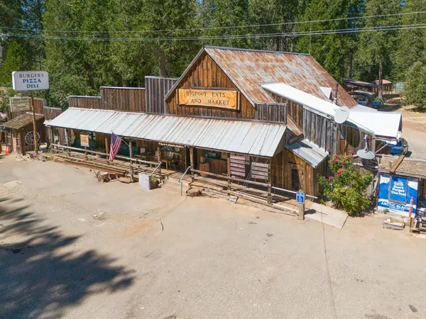 $359,000 | 12225 La Porte Road, Clipper Mills, CA 95930