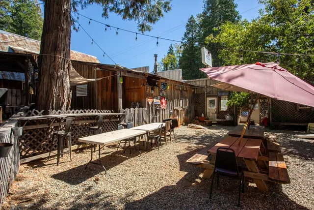 $359,000 | 12225 La Porte Road, Clipper Mills, CA 95930