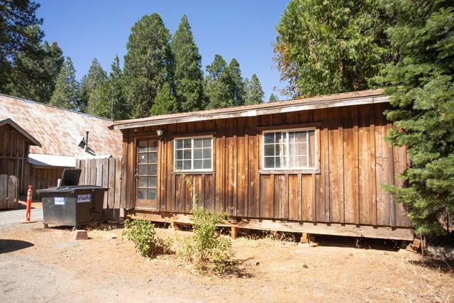 $359,000 | 12225 La Porte Road, Clipper Mills, CA 95930