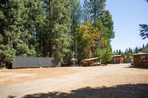 $359,000 | 12225 La Porte Road, Clipper Mills, CA 95930