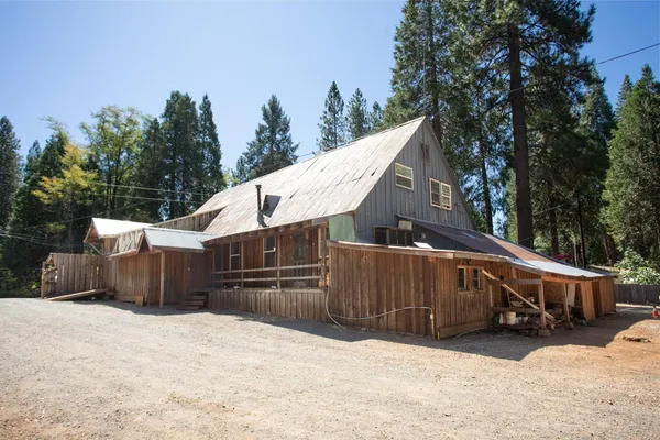 $359,000 | 12225 La Porte Road, Clipper Mills, CA 95930