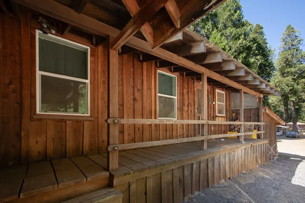 $359,000 | 12225 La Porte Road, Clipper Mills, CA 95930