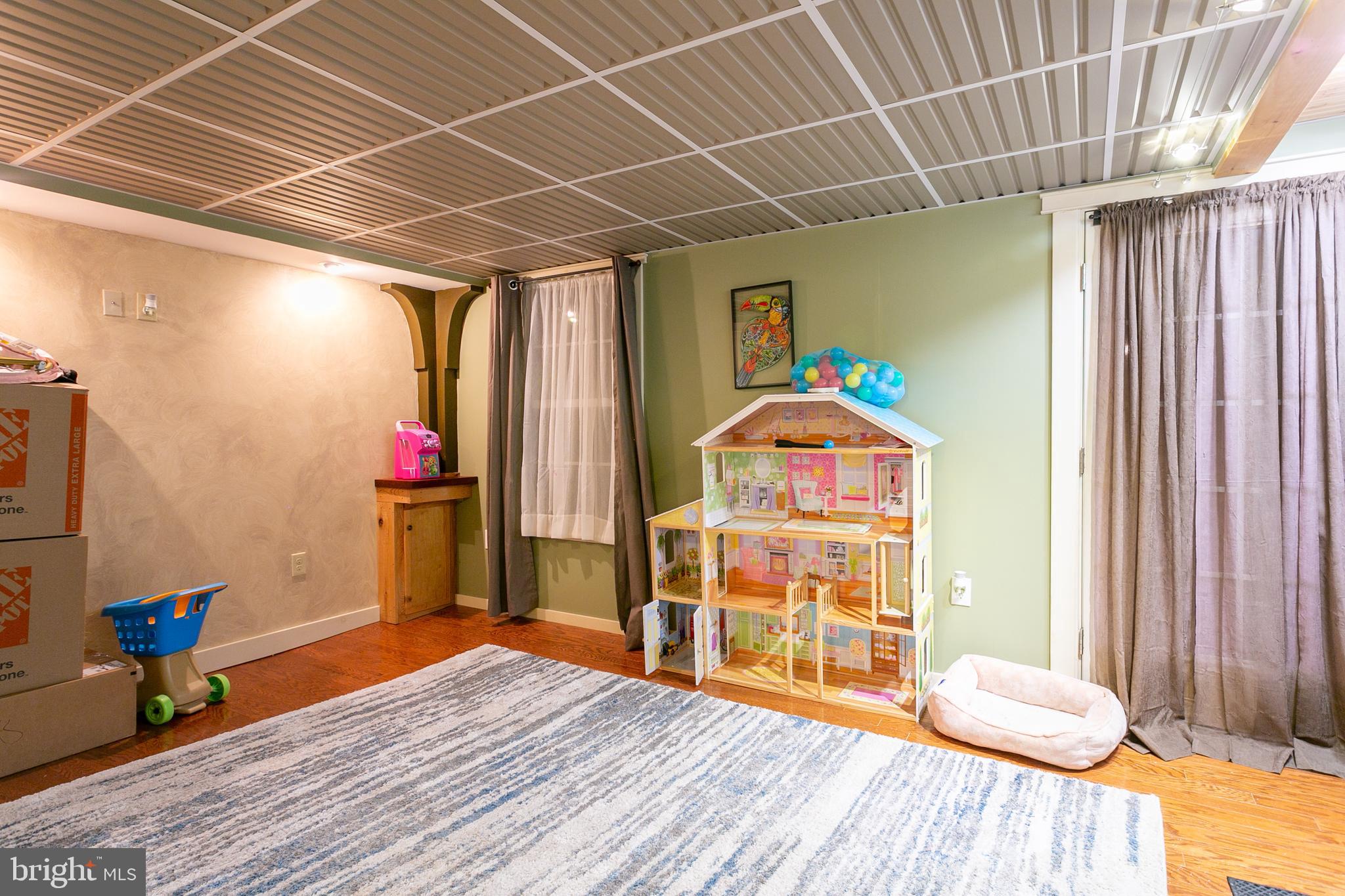 3202 Orchard View Road Reading, PA 19606 - Photo 4 of 23