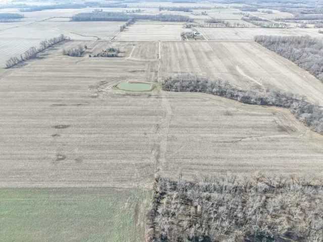 $2,600,000 | 0 East County Road, Unit 950, McLeansboro, IL 62859