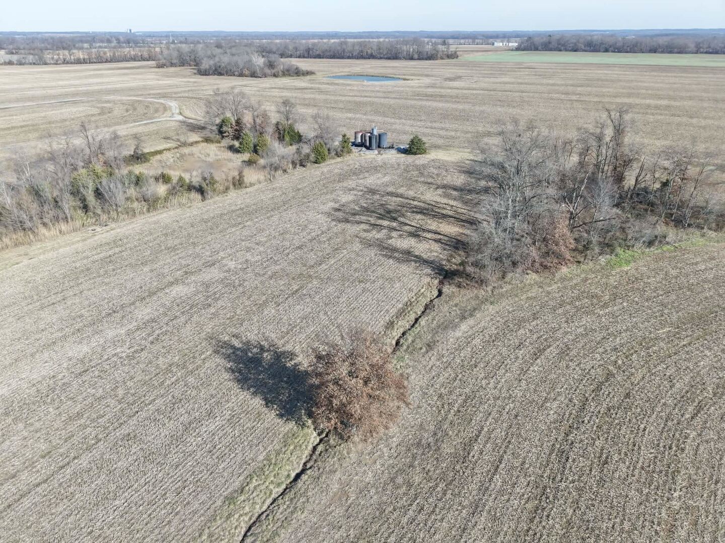 0 East County Road, Unit 950 McLeansboro, IL 62859 - Photo 2 of 5 a view of an ocean beach
