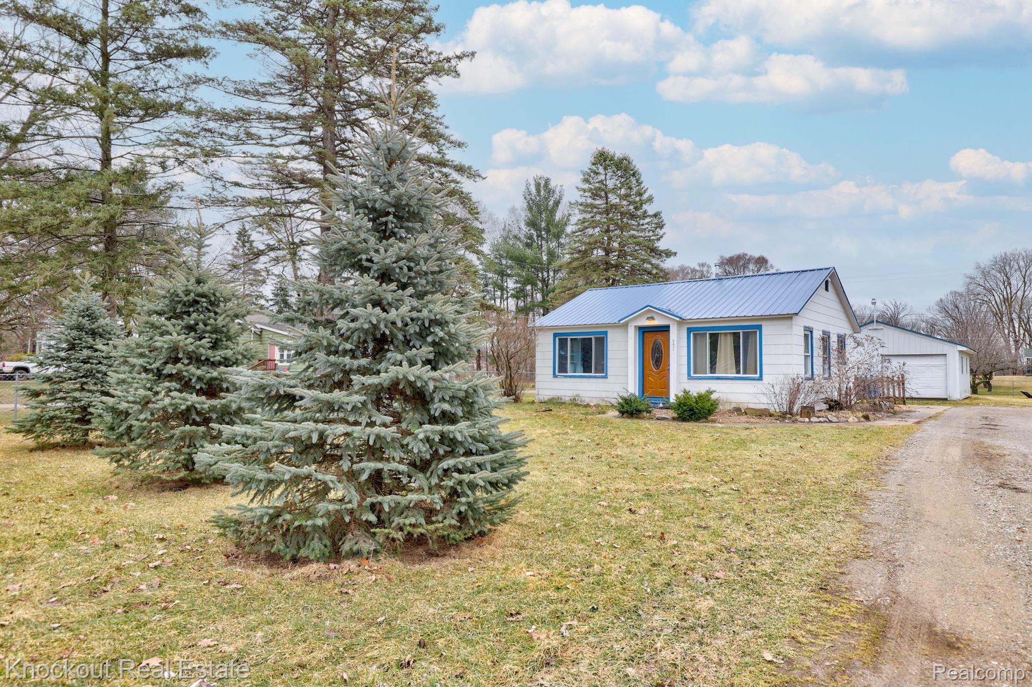 997 Day Road Vassar, MI 48768 - Photo 29 of 30 30-web-or-mls-997 Day Rd Vassar1.jpg