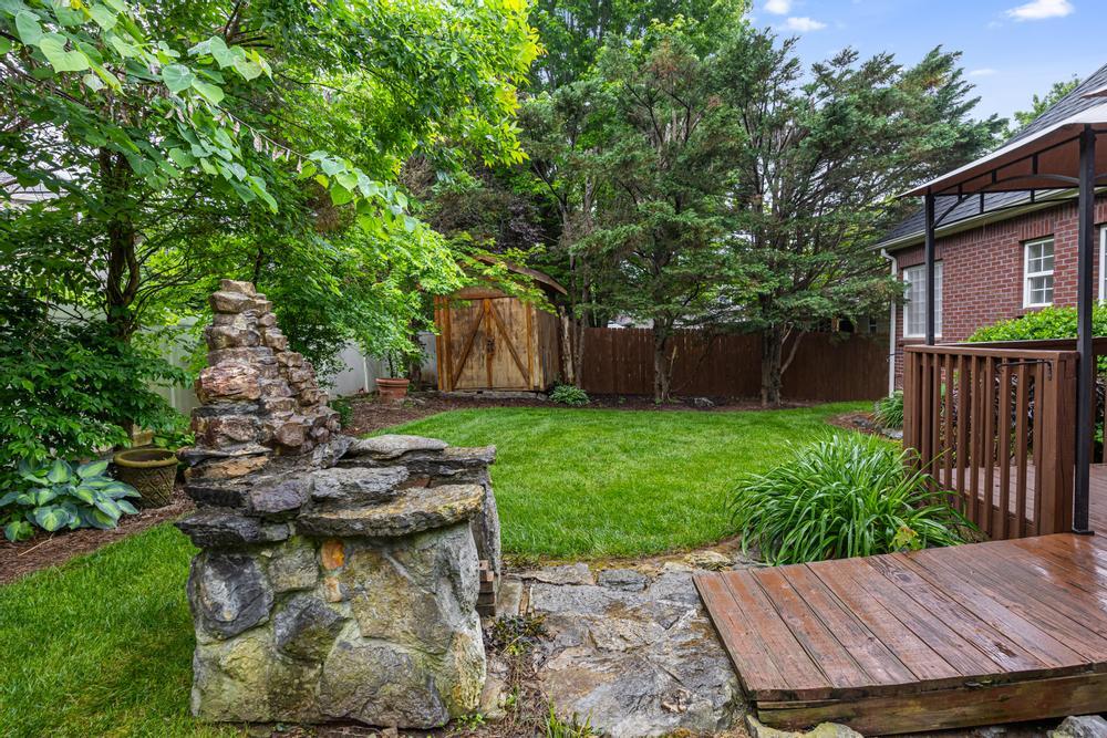 7144 Houser Ridge Lane Hixson, TN 37343 - Photo 32 of 37 2025_05_May_7144_Houser_Ridge_Ln_0008