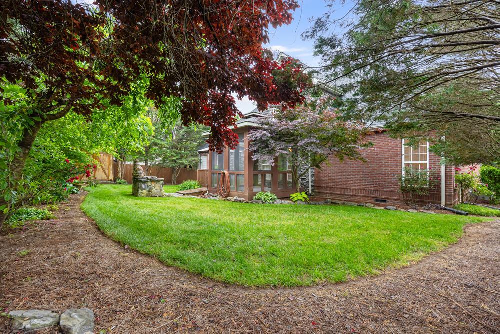 7144 Houser Ridge Lane Hixson, TN 37343 - Photo 35 of 37 2025_05_May_7144_Houser_Ridge_Ln_0011