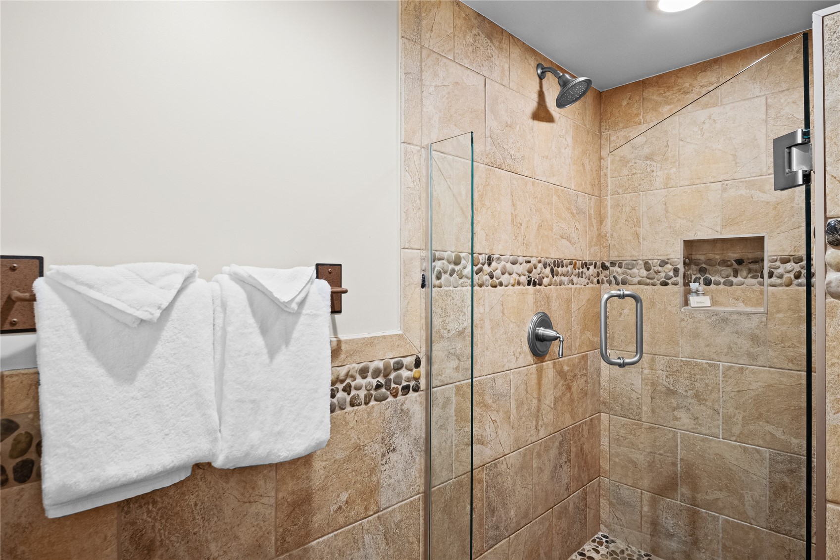 640 Village Road, Unit 4420 Breckenridge, CO 80424 - Photo 21 of 47 Bathroom