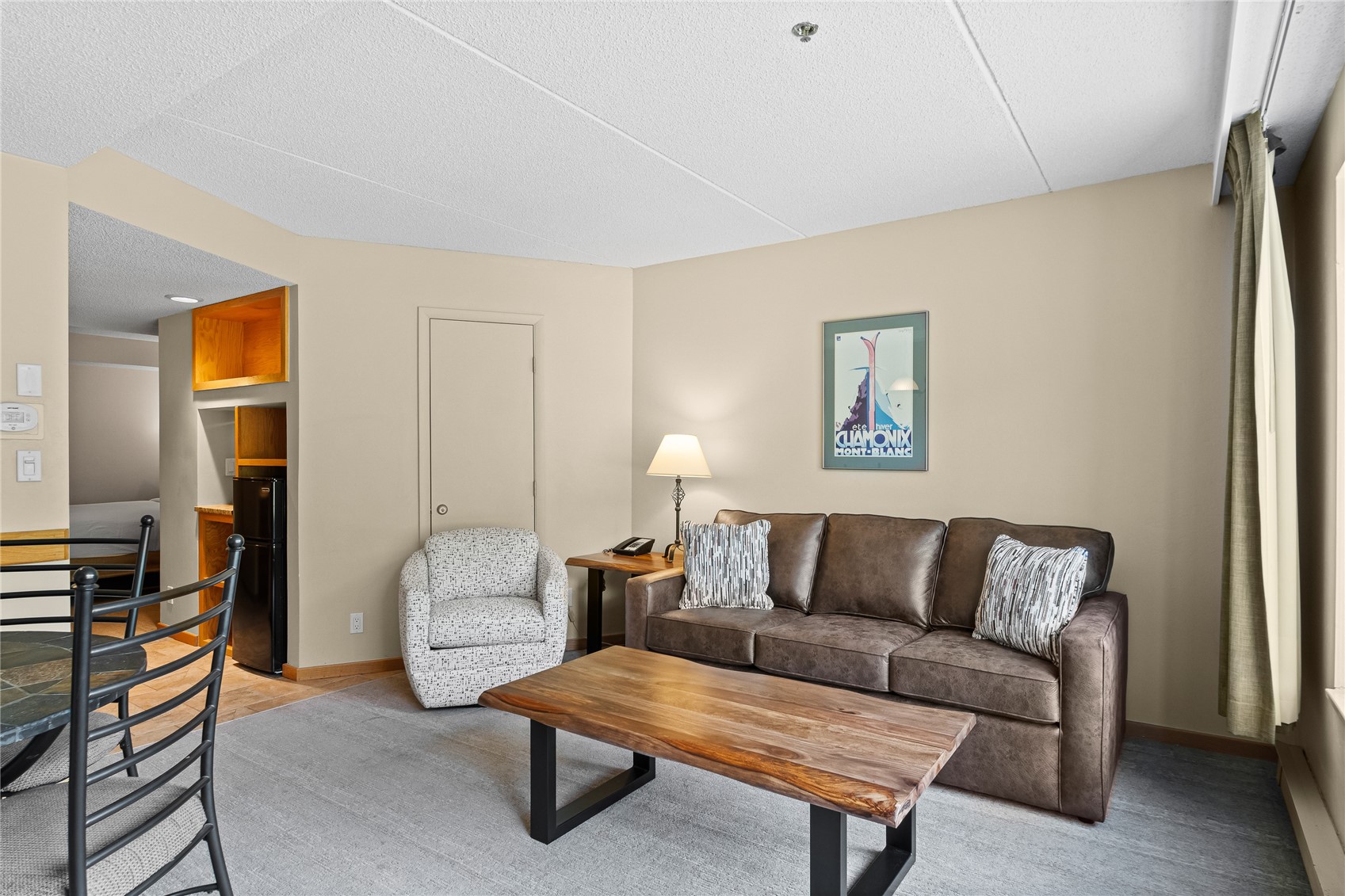 640 Village Road, Unit 4420 Breckenridge, CO 80424 - Photo 4 of 47 Living Area