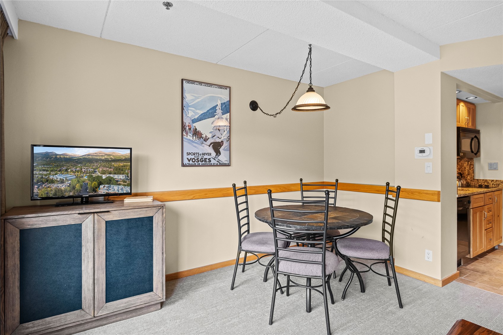640 Village Road, Unit 4420 Breckenridge, CO 80424 - Photo 6 of 47 Dining Area