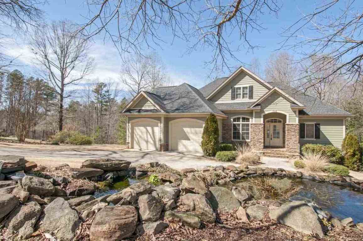 703 West Quincy Road Seneca, SC 29678 - Photo 1 of 36 Gallery Image 1