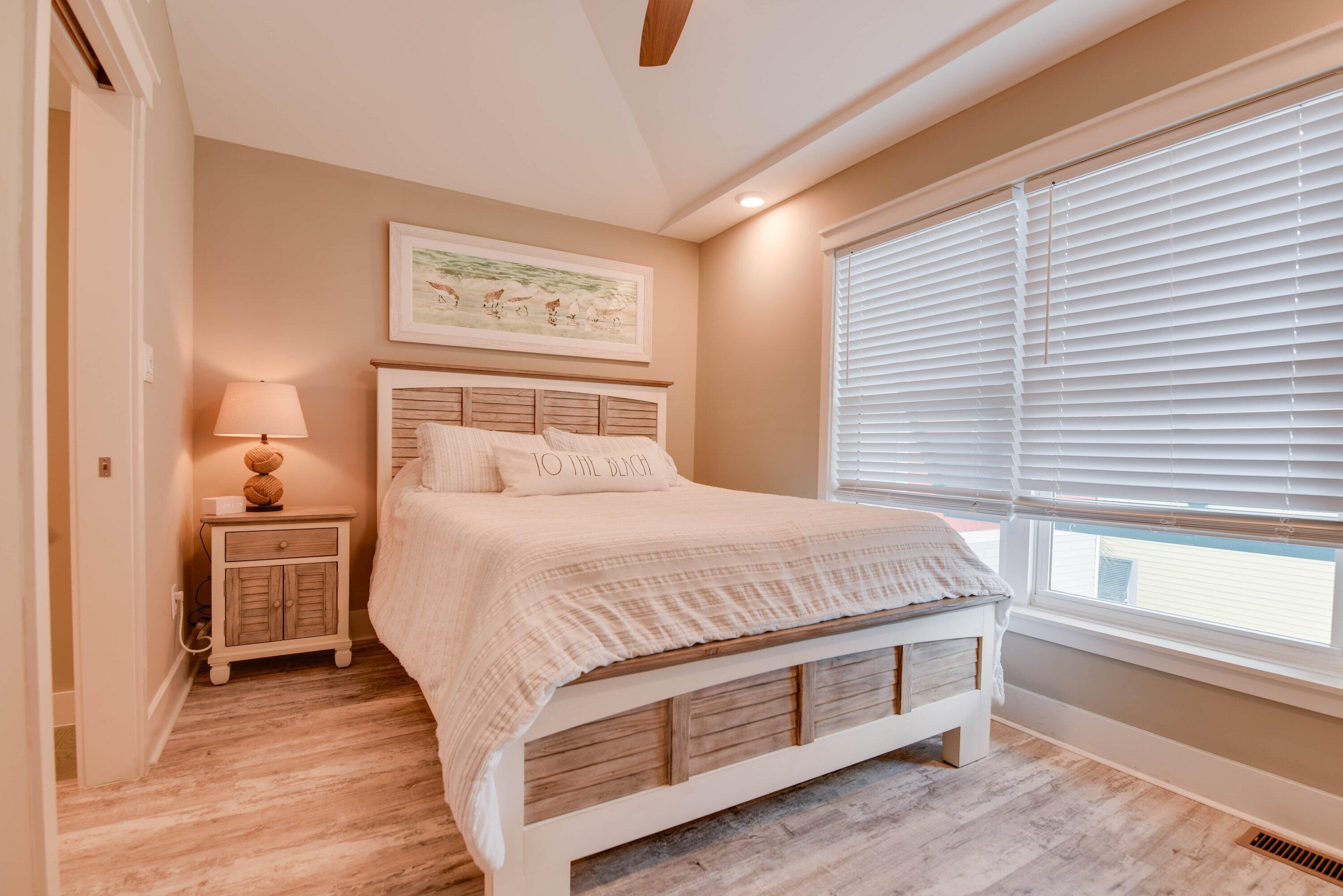 101 11th Street, Unit 35 Marathon, FL 33050 - Photo 15 of 28 Bedroom 2