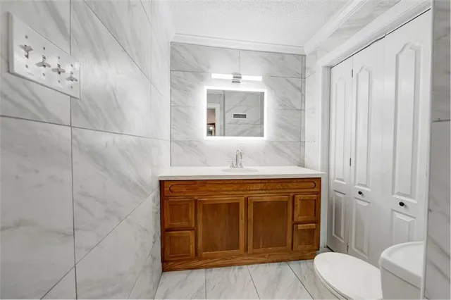 $2,800 | 5923 General Haig Street, New Orleans, LA 70124