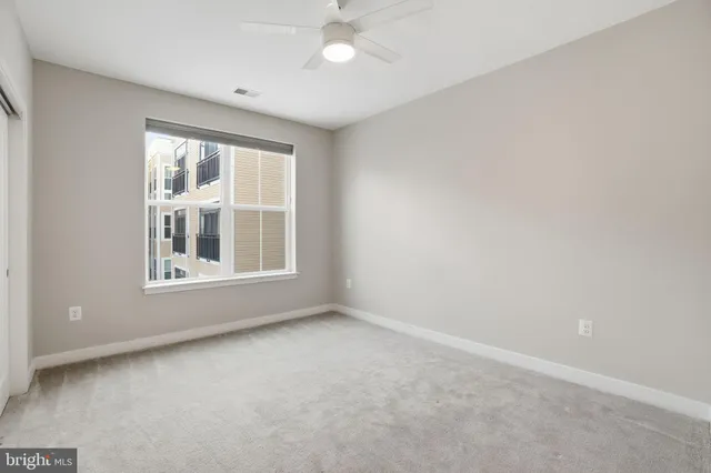 $2,600 | 989 South Buchanan Street, Unit 303, Arlington, VA 22204