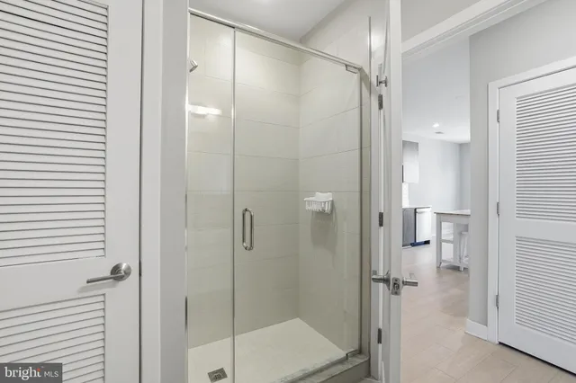 $2,600 | 989 South Buchanan Street, Unit 303, Arlington, VA 22204