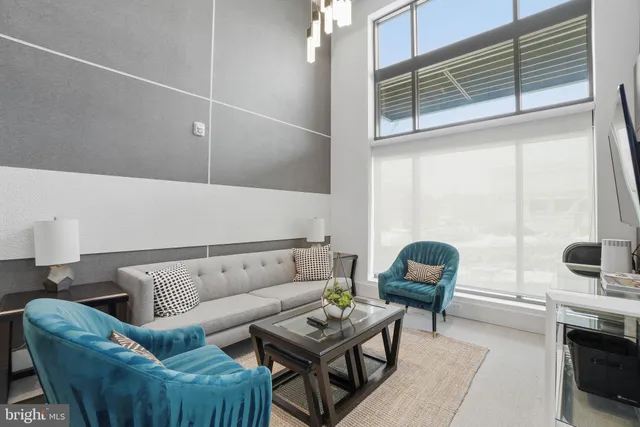 $2,600 | 989 South Buchanan Street, Unit 303, Arlington, VA 22204