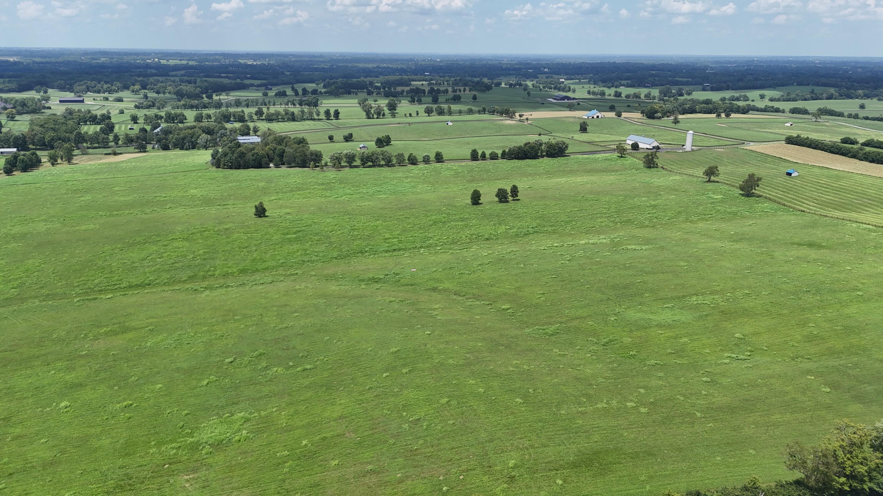 3469 Winchester Road Lexington, KY 40509 - Photo 30 of 86 DJI_20250725140843_0213_D