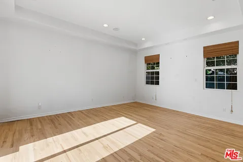 $1,295,000 | 4631 Buffalo Avenue, Sherman Oaks, CA 91423