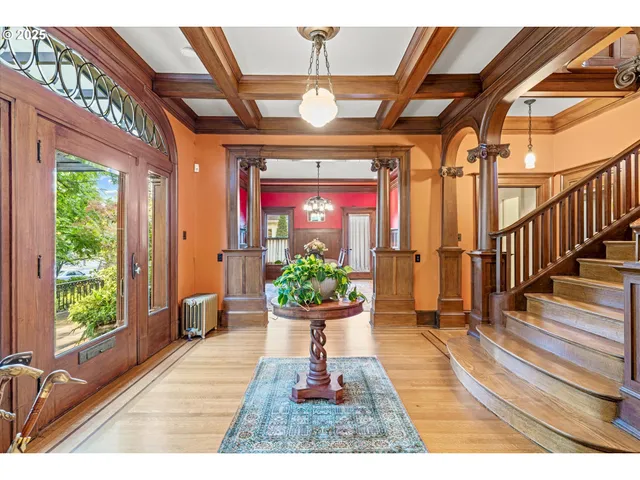 $3,000,000 | 1408 Northeast Knott Street, Portland, OR 97212
