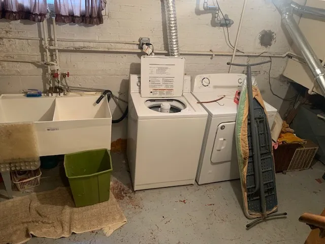 $129,000 | 12613 South Marshfield Avenue, Calumet Park, IL 60827