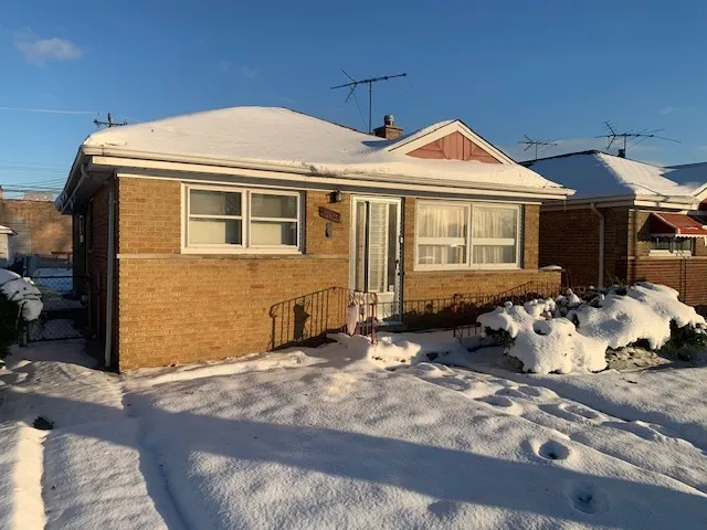 $129,000 | 12613 South Marshfield Avenue, Calumet Park, IL 60827