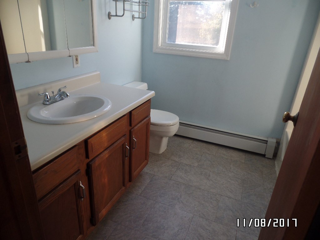 41 Upland Street Worcester, MA 01607 - Photo 3 of 14 Gallery Image 3