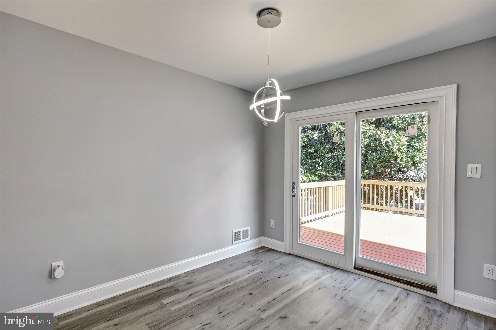 18009 Cashell Road Olney, MD 20832 - Photo 15 of 34