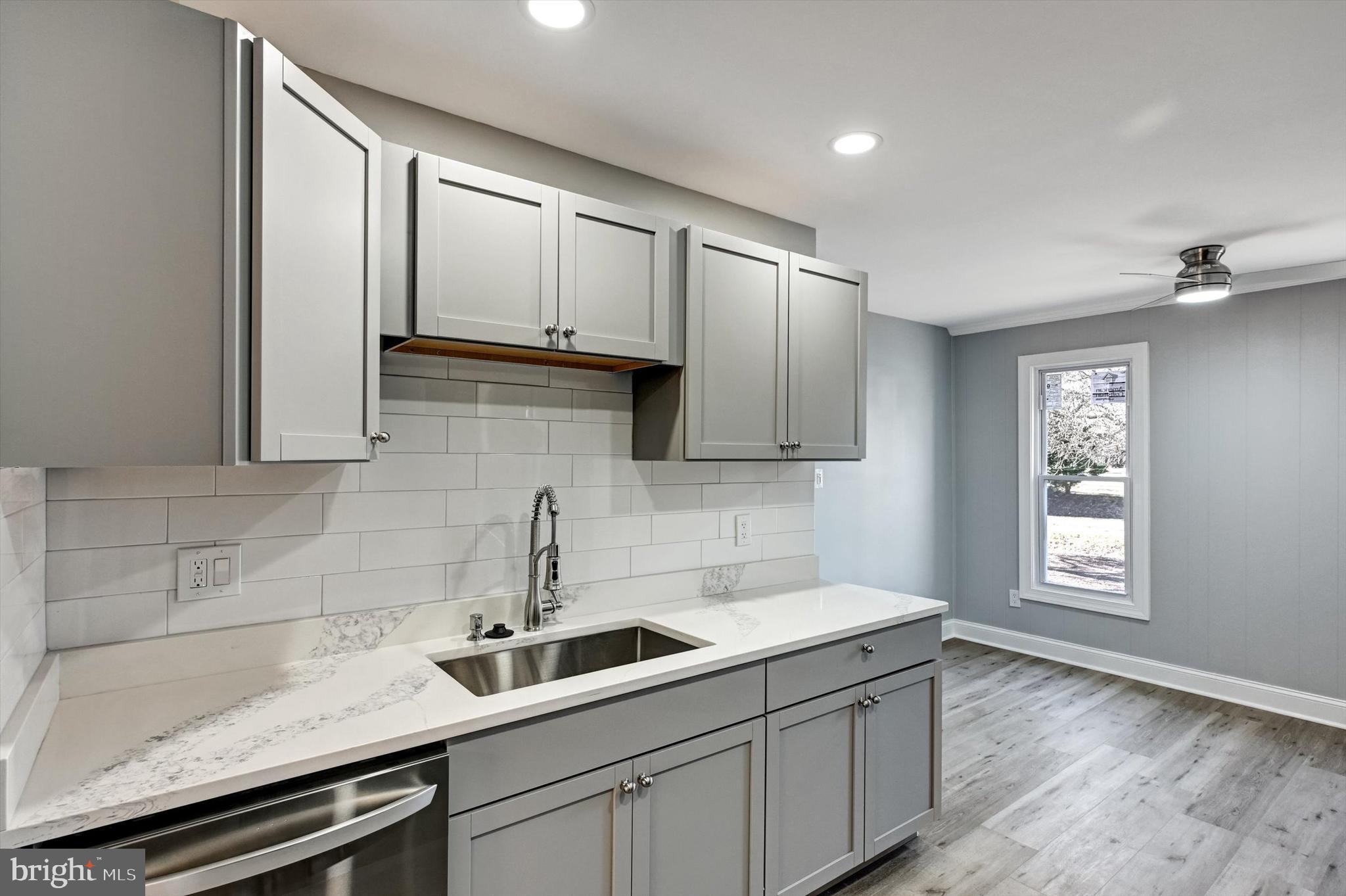 18009 Cashell Road Olney, MD 20832 - Photo 17 of 34